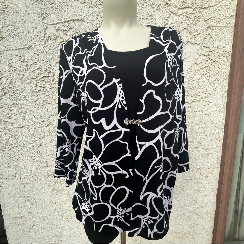 TanJay Black & White Open Top Blouse 3/4 Sleeve